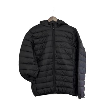 Campera Negra con Tapa costura Elastizado. 819