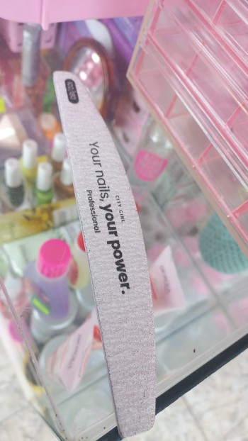 LIMA 100,180 CITY GIRL