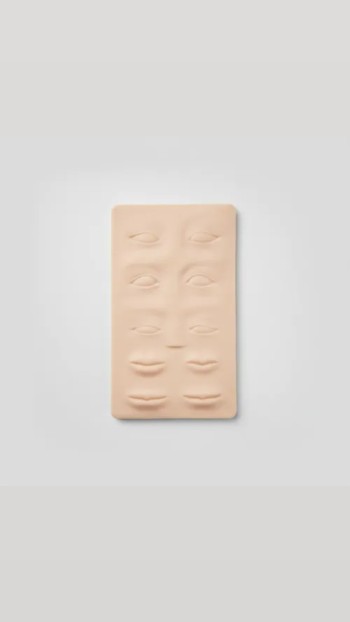 PIEL SINTETICA, OJO Y LABIOS