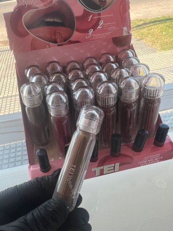 LABIAL LIQUIDO STYLISH LIP