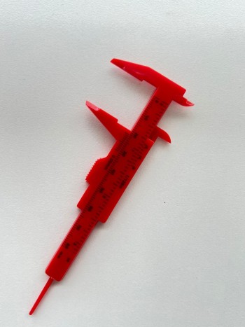 REGLA MEDIDORA CEJAS