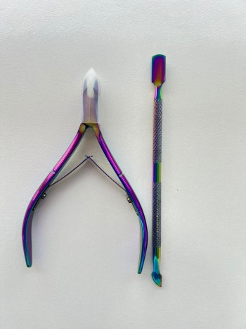 CORTACUTICULAS CON REPUJADOR