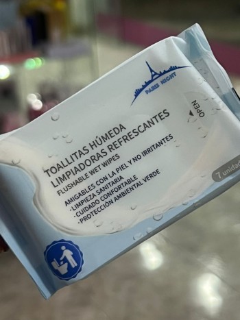 TOALLITAS HUMEDAS LIMPIADORAS