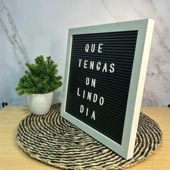 CARTEL CON LETRAS ENCASTRABLES