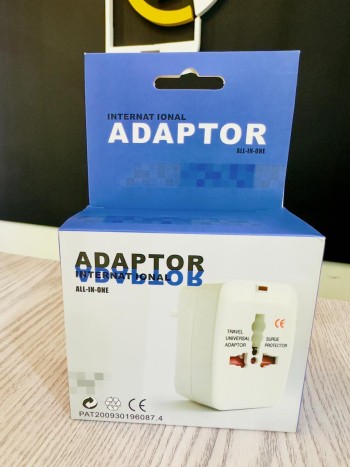 Adaptador Universal Internacional