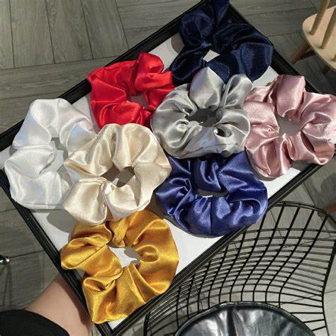 CHUFLIN DE SATEN /scrunchies de raso  REF 51872