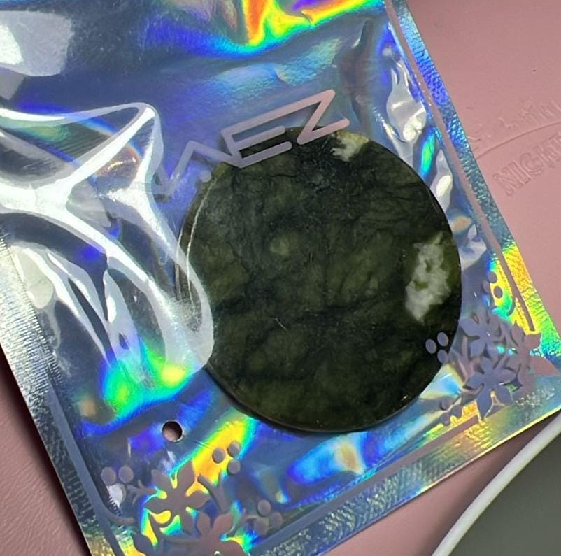 PORTA PEGAMENTO JADE