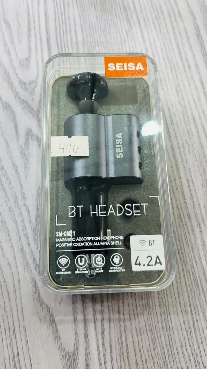 Cargador de Auto BT con 3 USB