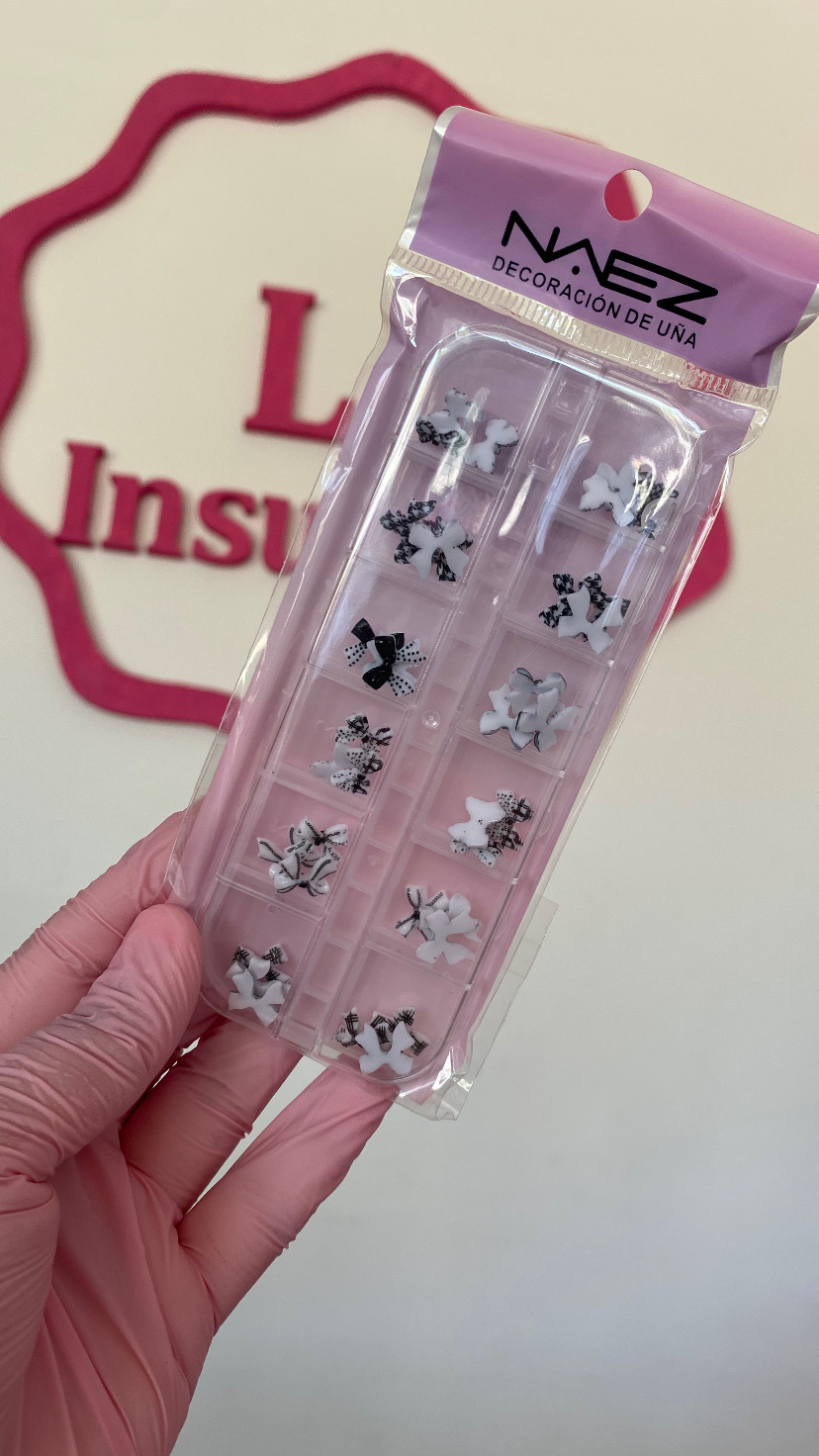 DECORACION MOÑITO NAEZ