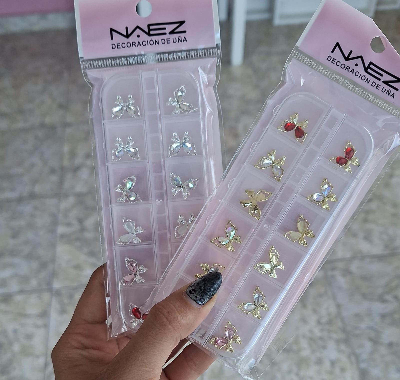 DIJE MARIPOSA DORADO NAEZ