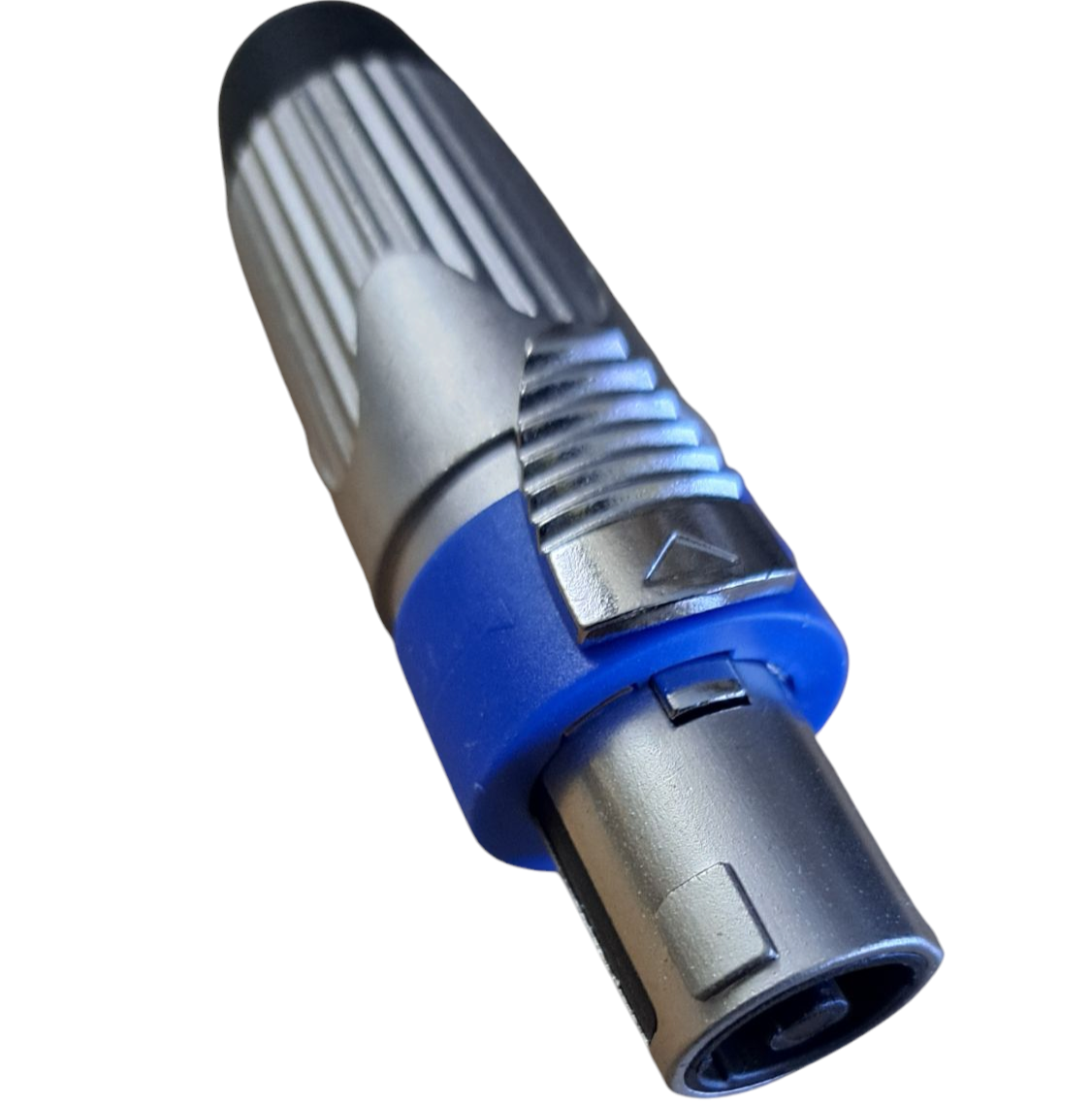 M83-SPEAKON MACHO METAL